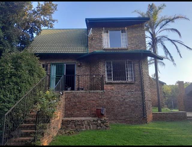 3 BEDROOM HOUSE FOR SALE IN VAL DE GRACE